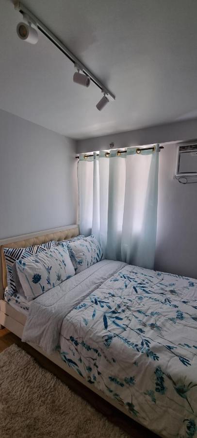 Mikaela'S Crib- 1 Bedroom Flat @ Arezzo Place Condominium Davao Exterior photo